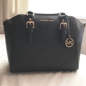 Micheal Kors large black purse